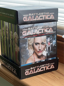 Battlestar Galactica DVD täiskomplekt (1 foto / 4)