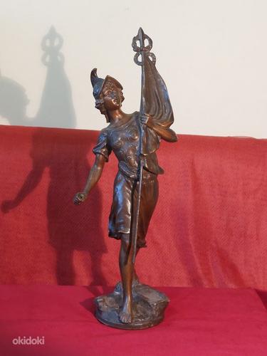 Старинная статуя металл. Высота 45см. Продается. Таллинн (фото #4)