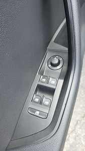 Skoda Superb Ambition 1.6 88kW автомат 2016 (14 фото из 15)