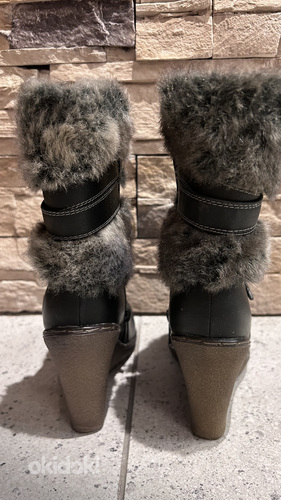 Женские зимние ботинки как новые (фото #2)