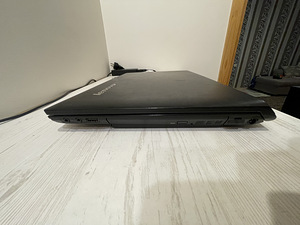 Lenovo B560 (5 фото из 7)