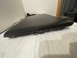 Lenovo B560 (6 фото из 7)