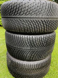 Michelin Pilot Alpin 5 305/30/R21 (6 foto / 6)