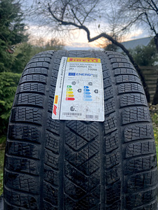 Pirelli Scorpion шины 275/40/R21 (8 фото из 8)