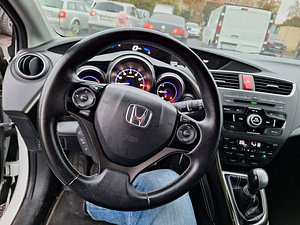 Honda civic 2014 (9 foto / 15)