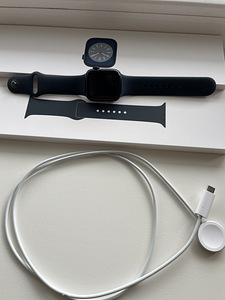 Apple Watch series 8/ 41 mm (4 foto / 5)