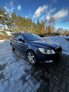 Skoda octavia 1.6 77kw 2012 (1 foto / 9)
