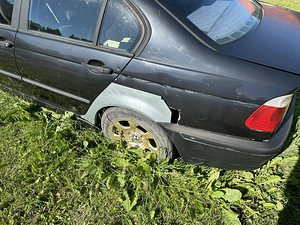 BMW 318i veerev kere (6 foto / 7)