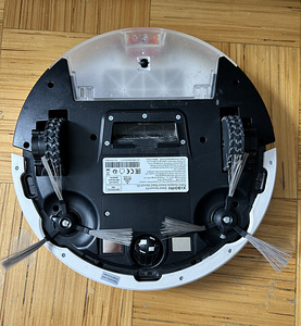 Xiaomi Robot Vacuum E5 (2 фото из 4)