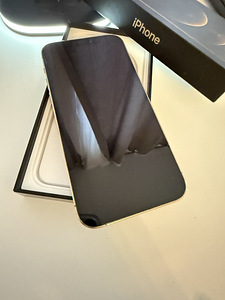 iPhone 12 pro 256 ГБ (6 фото из 10)