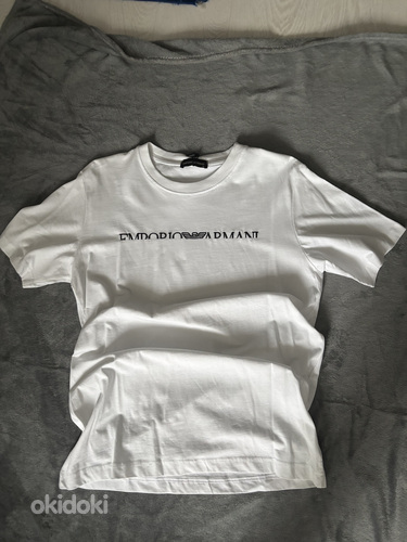 Футболка EMPORIO ARMANI
