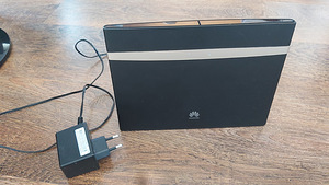 4G ruuter Huawei B525s (2 foto / 2)