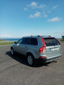 Volvo XC 90 (4 фото из 11)
