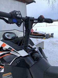 2015 Arctic Cat m 8000 153 (9 foto / 10)