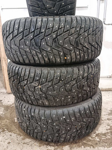 Hankook Winter i*Pike RS2 225/50 R17 (2 foto / 2)