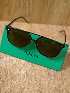 Bottega Veneta Men's Sunglasses (3 foto / 4)
