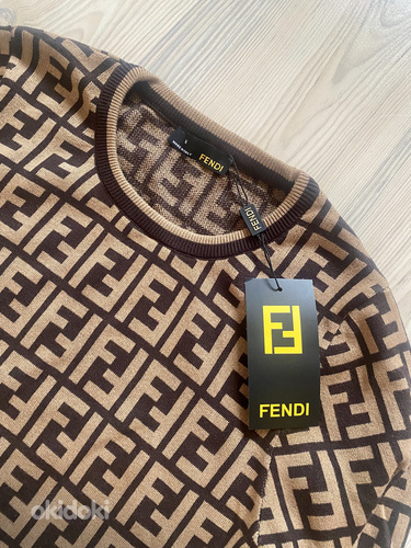 Новый свитер Fendi, S (фото #2)