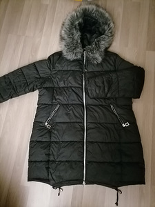 Зимняя куртка (2 фото из 2)