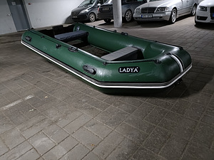 Лодка ПВХ Ladya LT-330MVE (3 фото из 4)