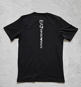 Футболка Armani (2 foto / 6)