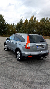 Honda cr-v (2 foto / 5)