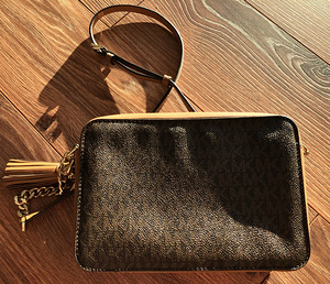 Сумка Michael Kors (3 фото из 4)
