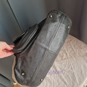 Кожаная сумка Botkier (5 фото из 7)