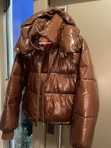 Куртка от Guess (3 фото из 4)