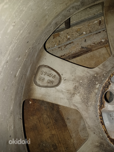 Колеса TOYOTA RAV4 + шипованные шины (фото #6)