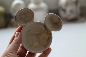 Kipsist alus "Mickey". Käsitsi valmistatud (5 foto / 6)