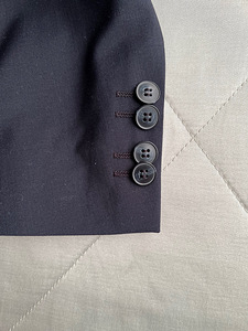 Meeste pintsak Hugo Boss, suurus 94 (2 foto / 5)