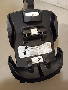 Doona+ с ISOFIX-базой (6 фото из 10)