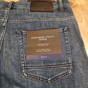 Hugo Boss teksad, meeste (5 foto / 5)