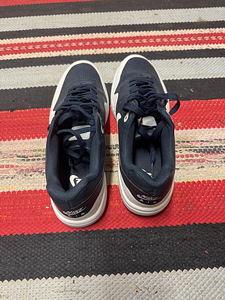 Nike tossud (2 foto / 3)