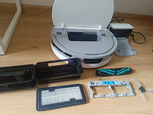Samsung Jetbot 80 (2 foto / 3)