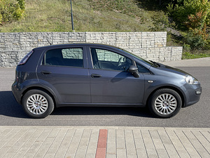 Fiat Punto 1.2 51kW (6 foto / 12)