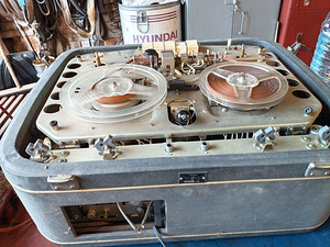 Lambimakiga magnetofon "TEMBR" (MAG-59M) (4 foto / 4)
