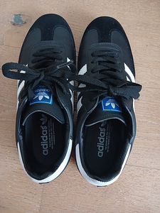 Samba, Adidas tossud naistele nr 41 (2 foto / 4)