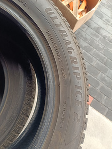 Шины R18 Goodyear sipes (4 фото из 4)