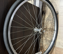 М: 26-дюймовое велосипедное колесо с шиной