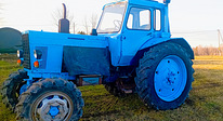 Traktor MTZ 82