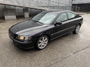 Volvo S60 2.4D 2003.a (2 foto / 6)