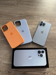 Apple iPhone 13 Pro Max 256GB Sierra Blue (1 foto / 5)