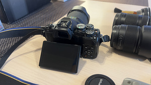 Olympus OM-D E-M10 Mark III hübriidkaamera, 14-42mm, must (5 foto / 10)