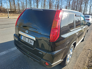 Nissan X-Trail T31 (2 foto / 15)