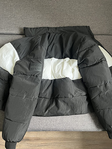 Calvin Klein (3 фото из 5)