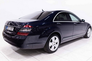 Mercedes (2 фото из 5)