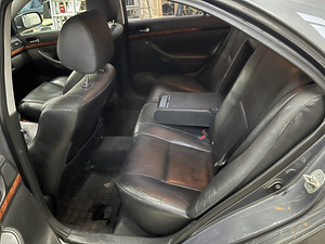 Toyota Avansis 2,0D Man (5 foto / 6)