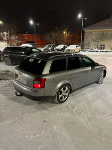 AUDI avant a4 rent (5 foto / 7)