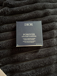 Kosmeetika Dior, HIGHLIGHTER (1 foto / 3)